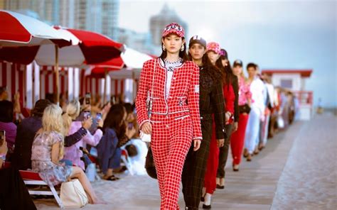 Why Chanel is now showing its collections twice .